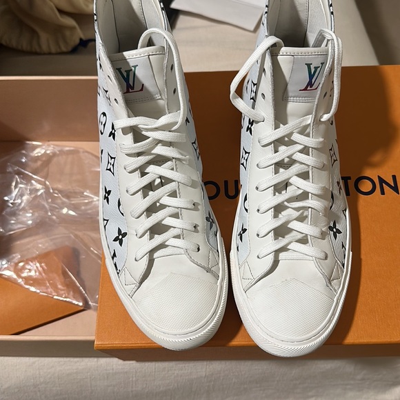 Louis Vuitton hi top sneakers - Picture 3 of 7
